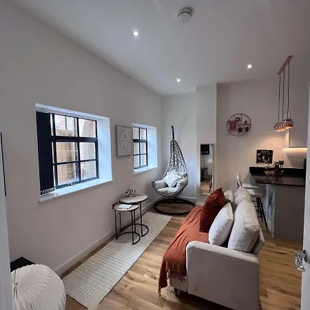 Luxury 2 Bedroom Town House Holiday home *